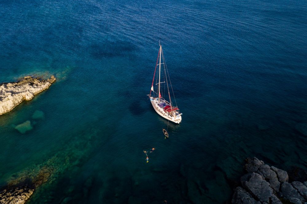 images/gallery/sailingboat/04 Benetia Apartments sailingboat