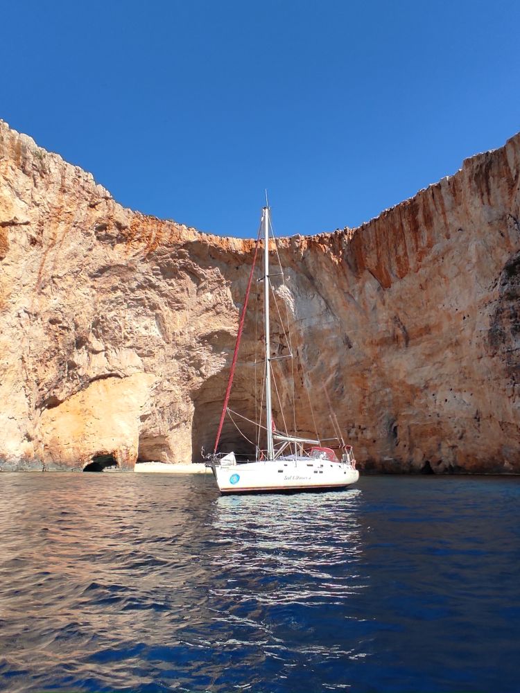 images/gallery/sailingboat/14 Benetia Apartments sailingboat calypso